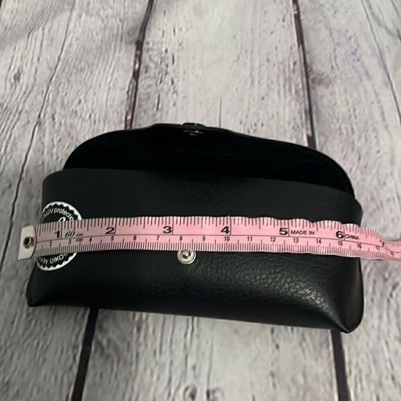 Ray-Ban black sunglasses case   - Picture 5 of 6